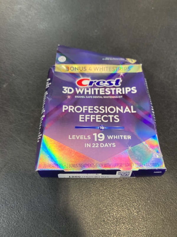 Photo 1 of Crest 3D Whitestrips Professional Effects – Teeth Whitening Kit, 22 Treatments (20 + 2 Bonus), Each with 1 Upper/1Lower, 44 Strips – Crest 3DWhite Teeth Whitening Strips
