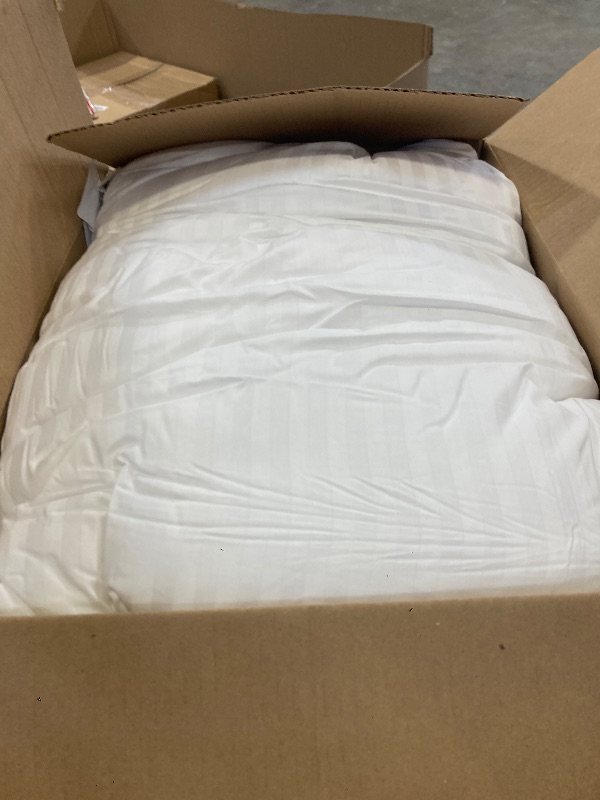 Photo 1 of Beckham Hotel Collection Bed Pillows Standard/Queen Size Set of 2 - Original Soft Down Alternative Pillow for Sleeping - Soft Support for Back, Stomach or Side Sleepers
