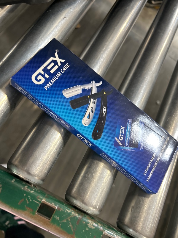 Photo 1 of Straight Razors For Men 100 GTEX Barber Razor Blades - 2 Professional Single Blade Razors for Men Navajas Para Barbero Straight Edge Razor Barber Beard Razor Shavette Shaving Razor Kit