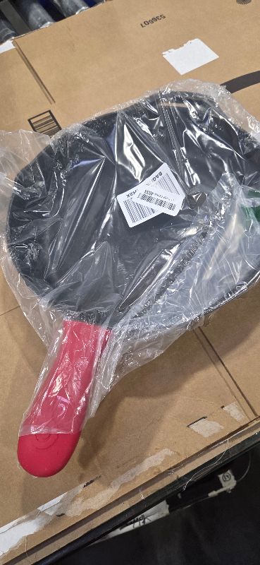 Photo 1 of Lodge Seasoned Cast Iron Skillet 12 Inches - Quality Frying Pan for the Stove, Oven, Grill & Campfire - Includes Silicone Hot Handle Holder - Non-Toxic, Nonstick & Long-Lasting