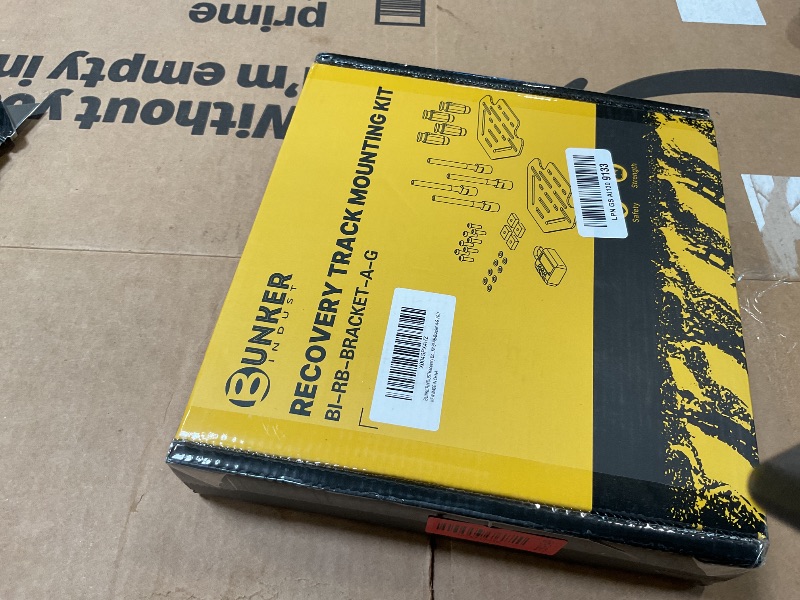 Photo 1 of BUNKER INDUST Recovery Track Board Mounting Kit, Universal Traction Boards Mount Bracket for Rooftop Platform with Lock ( Only for 2 Boards)