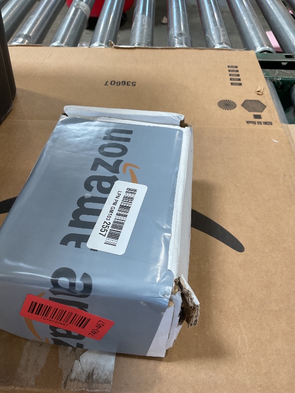 Photo 1 of Ronlap Gate Caster Wheels Spring Loaded for Wooden Metal Tube Swing Fence Gates Heavy Duty Outdoor Farm Gate Rollers, 220 Lbs, 4 Inches with Brake
