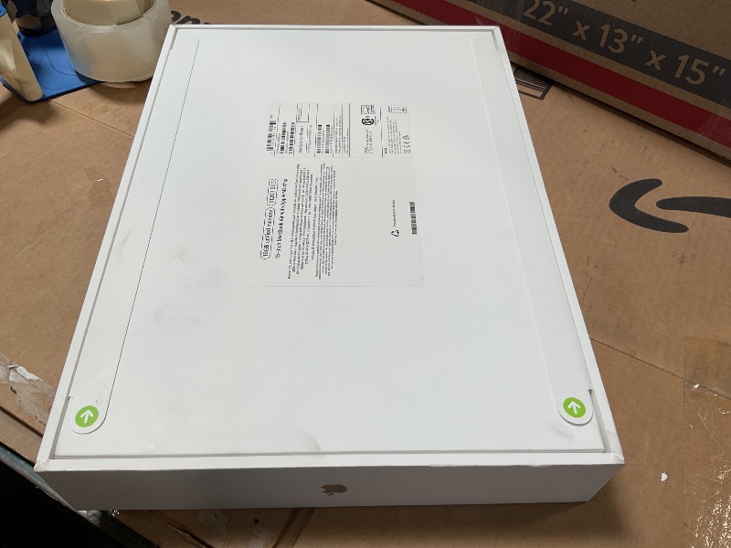 View 3 of **Factory seal**Apple 2024 MacBook Air 15-inch Laptop with M3 chip: Built for Apple Intelligence, 15.3-inch Liquid Retina Display, 16GB Unified Memory, 512GB SSD Storage, Backlit Keyboard, Touch ID; Starlight