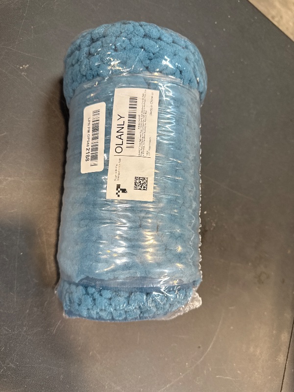 Photo 1 of OLANLY Thick Bathroom Rugs 30x20, Extra Soft Absorbent Chenille Bath Rugs, Rubber Backing, Machine Wash Dry, Bath Mats for Bathroom Floor, Tub and Shower, Home Decor Accessories, Peacock Blue