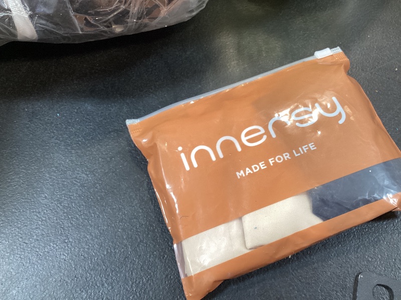 View 2 of INNERSY Women's Seamless No Show Hipster Panties Invisible Light Underwear 3-Pack(Black/Nude,Medium)