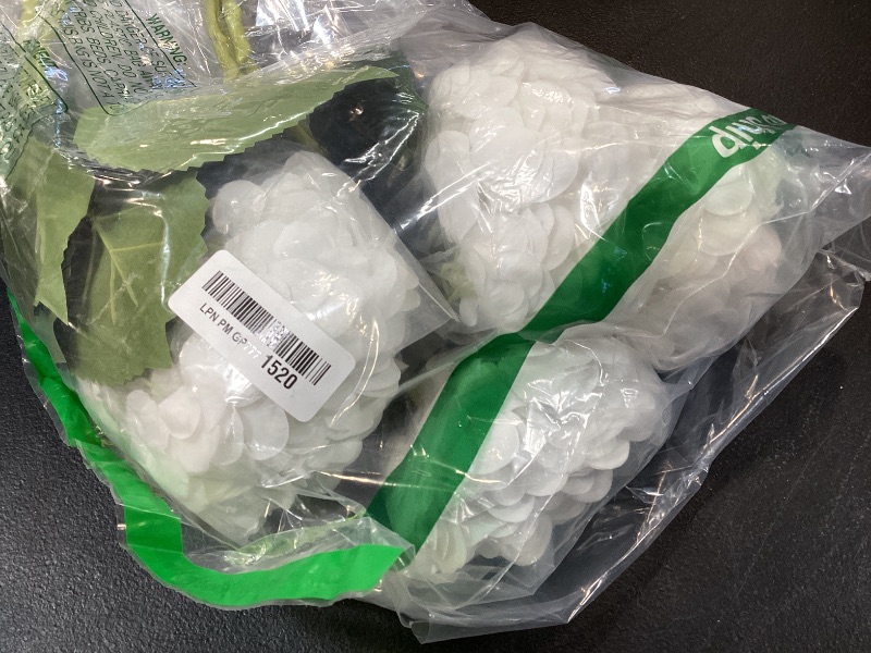 Photo 1 of Plastic flowers Home decor 