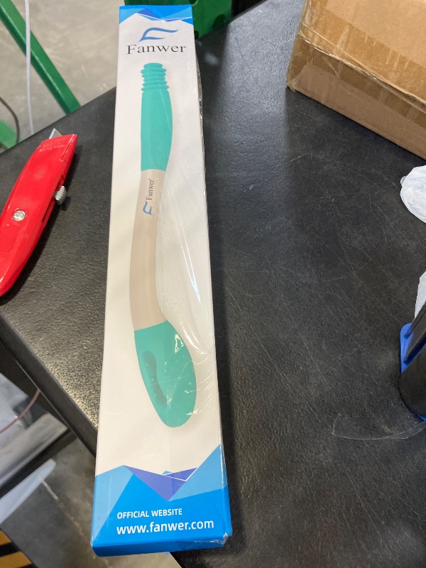 Photo 1 of Fanwer Toilet Aids Tools,Long Reach Comfort Wipe,Extends Your Reach Over 15" Grips Toilet Paper or Pre-Moistened Wipes