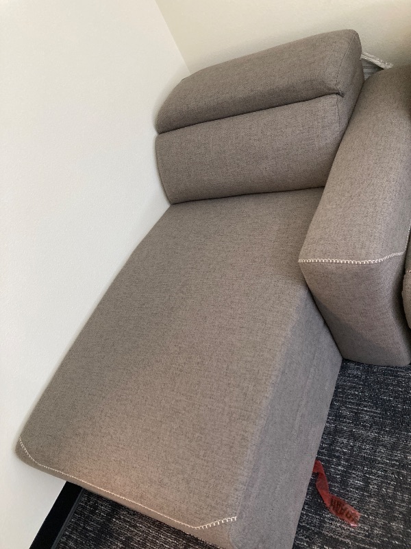 Photo 1 of 7700597 Ashley Furniture Mabton Right-arm Facing Power Reclining Back Chaise--------MISSING THE LEFT ARE FACING CHAIR ------THERE IS A COMPLETE PICTURE OF WHAT THE COMPLETE ITEM LOOKS LIKE AND A PICTURE OF WHAT IS BEING SOLD PLEASE REVIEW CAREFULLY -----