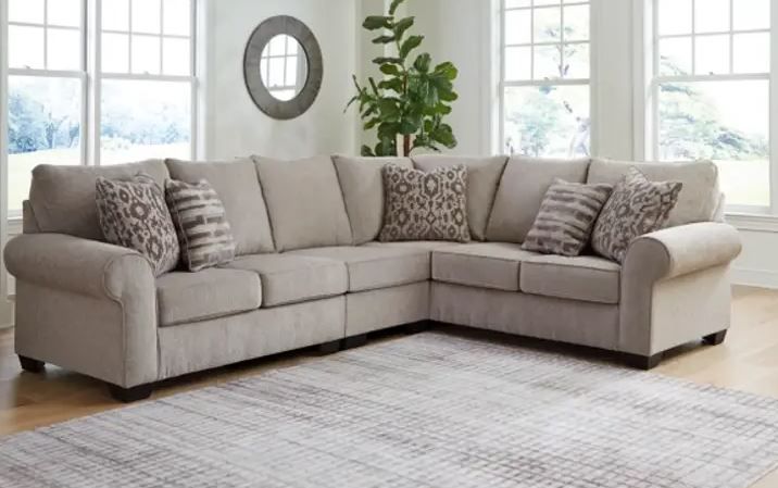Photo 1 of Ashley Furniture
9060348 3 PIECE - Left-arm Facing Sofa With Corner Wedge --9060346 - Armless Chair----9060355 - Left-arm Facing Loveseat
PLEASE BRING TRUCK UPON PICK UP ITEM IS XL ----FACTORY SEALED
