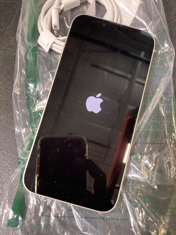 Photo 1 of Apple iPhone 14, 128GB, Starlight - Unlocked (Renewed)