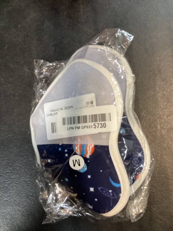 Photo 1 of QIYADIN Soft Cat Cone, Adjustable Recovery Collar After Surgery to Prevent Licking Wound, Protective Cat Neck Cone, Comfortable Pet Elizabethan Collar for Cats Kittens and Puppies (M)