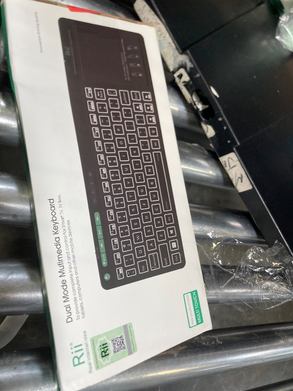 Photo 1 of (Dual Mode) Rii RT518S Wireless and Bluetooth 2-LED Color Backlit Multimedia Keyboard with Multi-Touch Big Size Trackpad,Rechargable Keyboard for Android TV Box,PC,Tablets,Smart TV, HTPC, IPTV,Windows