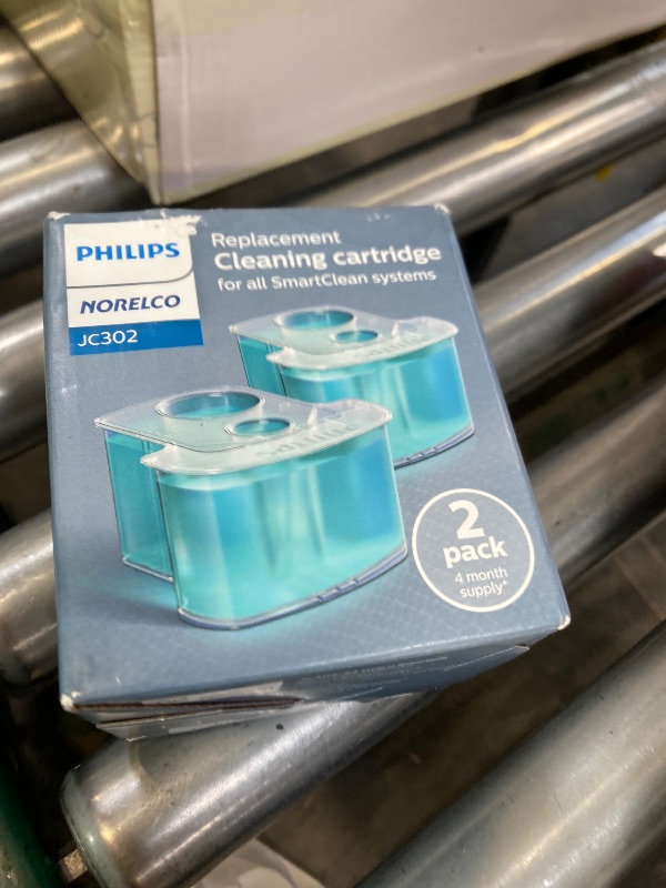 Photo 1 of Philips Norelco Cleaning Cartridges for SmartClean System, 2 Count, JC302/52