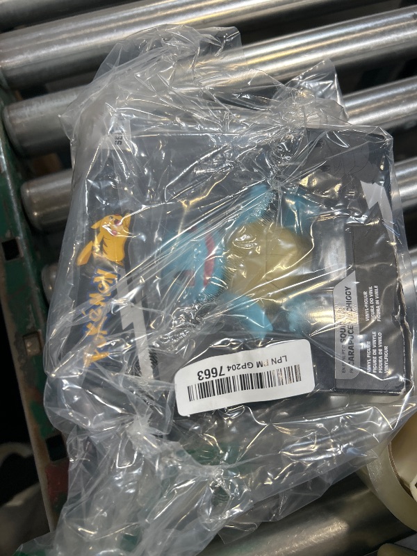 Photo 1 of Pokemon Squirtle Select Vinyl Figure - 4-Inch Figure Made from Vinyl