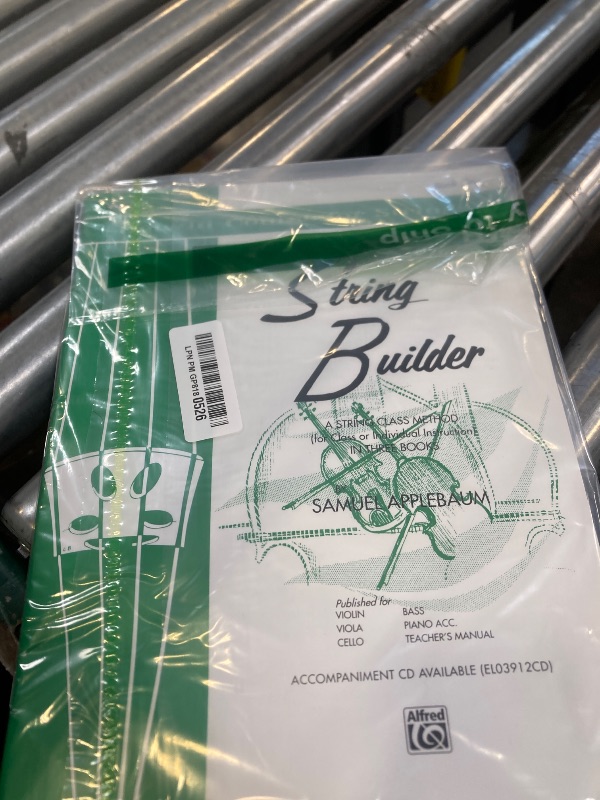 Photo 1 of String Builder, Bk 1: A String Class Method (for Class or Individual Instruction) - Viola (Belwin Course for Strings, Bk 1)