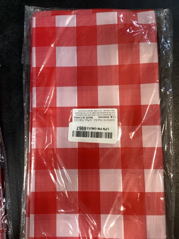 Photo 1 of HEIPINIUYE 3 Pack Red Gingham Tablecloth Disposable 84 x 84 Inch Round Red and White Plaid Plastic Table Cover Disposable Table Cloth for Party Birthday Picnic Christmas Checkered Tablecloths