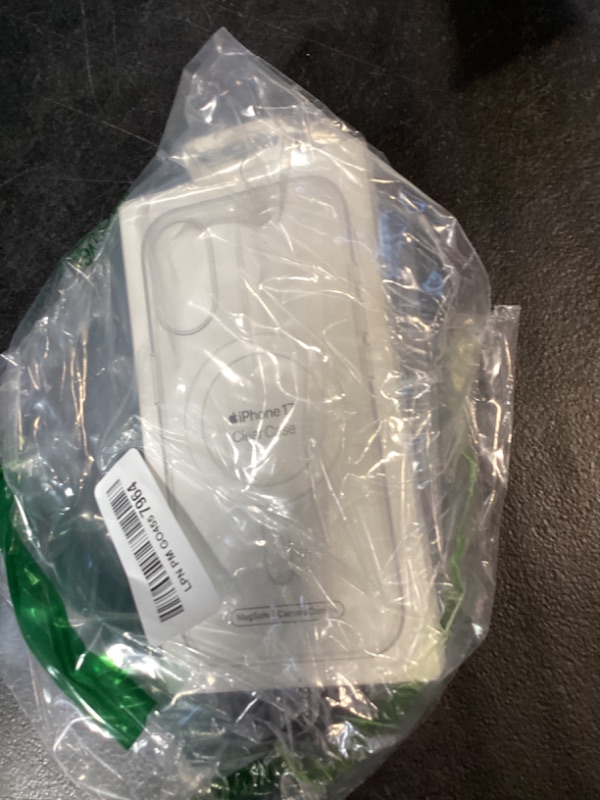 Photo 1 of Apple iPhone 17 Clear Case with MagSafe MagSafe and Camera Control: Lightweight Phone Case, Wireless Charging Compatible, Smooth Glossy Finish