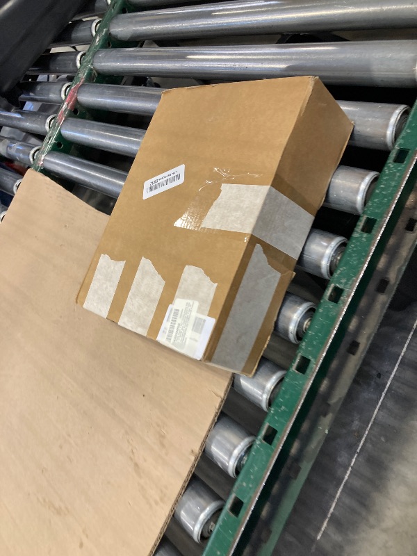 View 2 of Inkjet Photo Paper 8.5x11 Inches,Glossy 200 Sheets 70 lb/260 gsm Premium Thick Single Sided Heavyweight Photographic Paper for Inkjet Printer Instant Dry Professional Postcard Picture Use Dye Ink