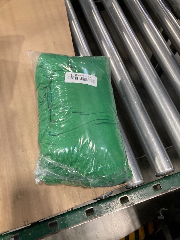 Photo 1 of Obstal 6ft Stretch Spandex Table Cover for Standard Folding Tables - Universal Rectangular Fitted Tablecloth Protector for Wedding, Banquet and Party, 72L x 30W x 30H Inches, Emerald Green, 2pc