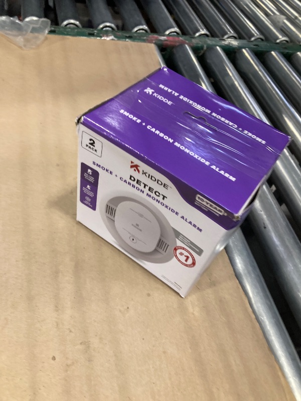 Photo 1 of Kidde  And Carbon Monoxide Detector, 10-Year Battery Powered, LED Status Lights, 85 dB Alarm, 5-inches, 30CUD10, 2 Pack