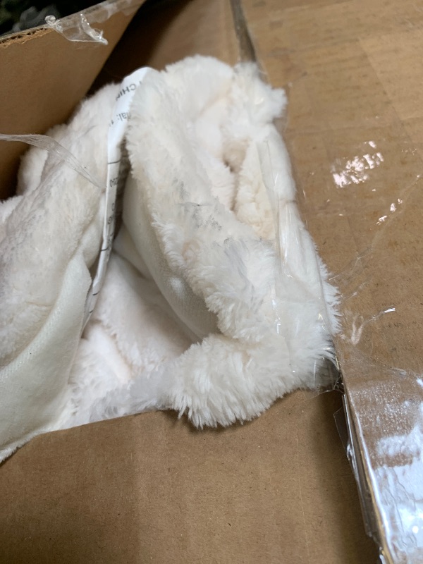 Photo 1 of BEDELITE Fleece Queen Comforter Set -Super Soft & Warm Fluffy Cream White Bedding, Luxury Fuzzy Heavy Bed Set for Winter with 2 Pillow Cases