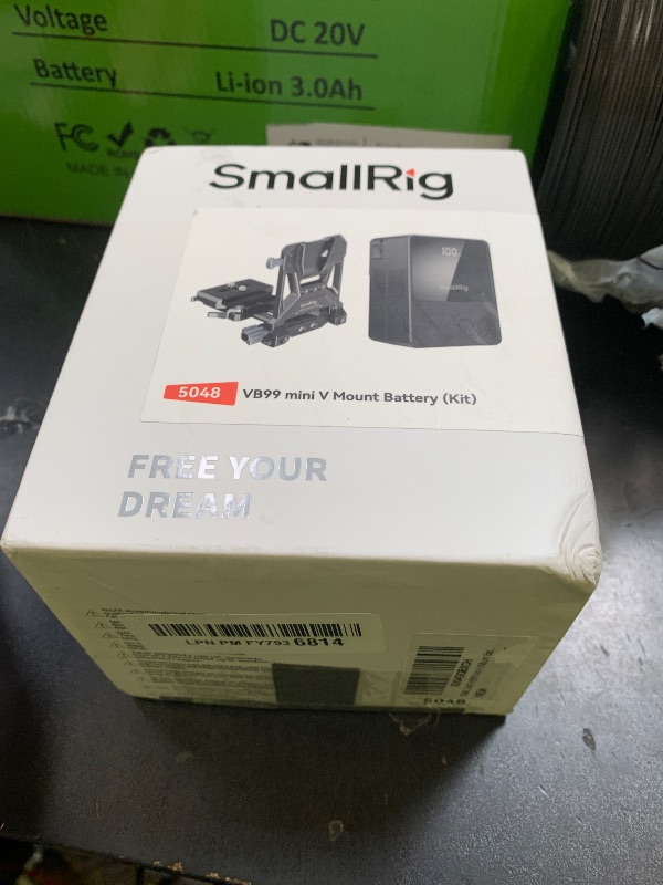 Photo 1 of SMALLRIG V Mount Battery VB99, 99Wh / 6800mAh V Lock Battery with 100W Output, 2H Full Charge, with V Mount Plate, Compact Camera Rig for Sony FX3 / A7 IV / A7S III, for Canon R5 / R6, for Nikon Z8