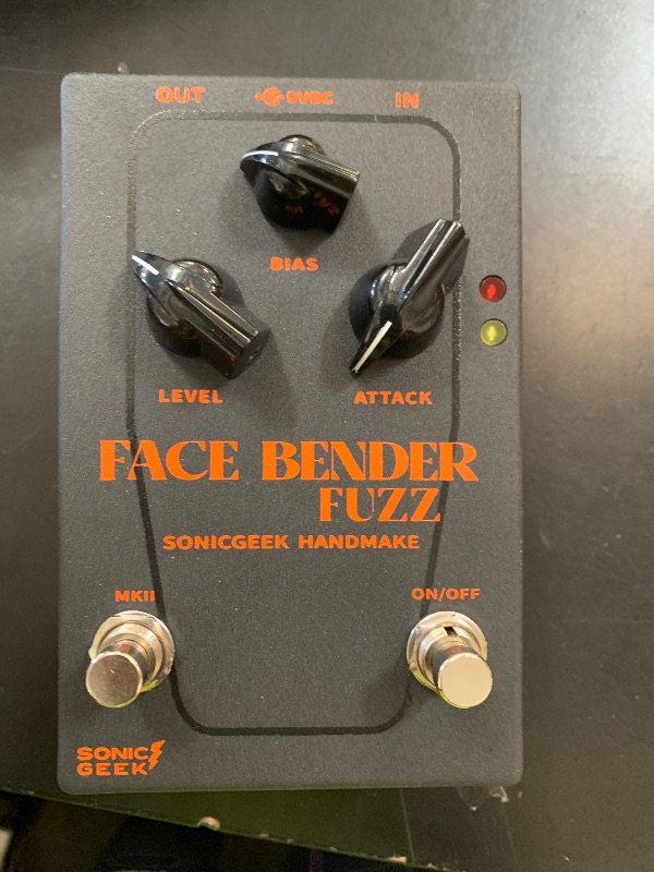 View 3 of SonicGeek Face Bender Guitar Fuzz Pedal Handmade FF TB Vintage 60s Circuit Enhanced Clean-Up Response for Studio & Live Performance
