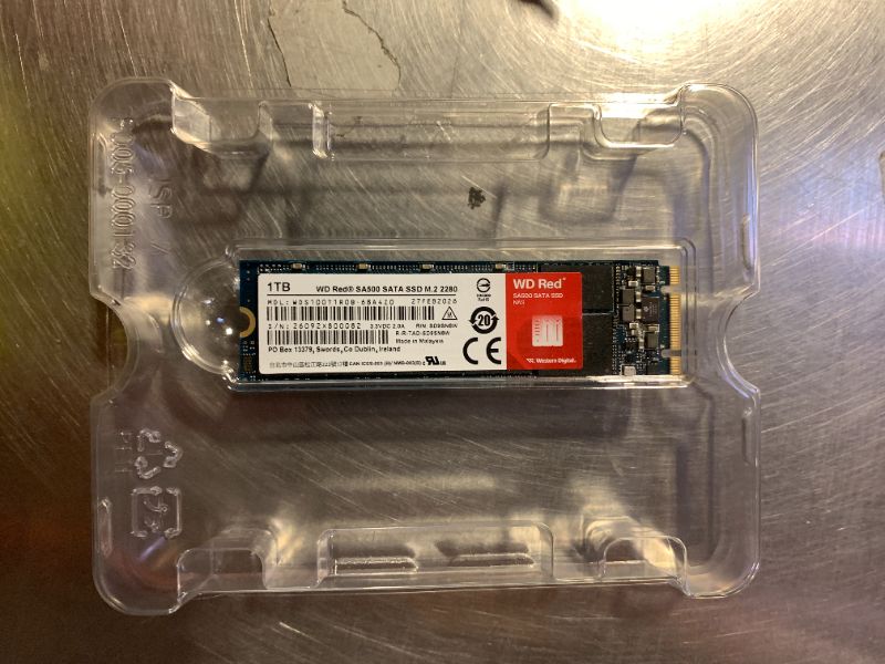 Photo 1 of Western Digital 1TB WD Red SA500 NAS 3D NAND Internal SSD - SATA III 6 Gb/s, M.2 2280, Up to 560 MB/s - WDS100T1R0B