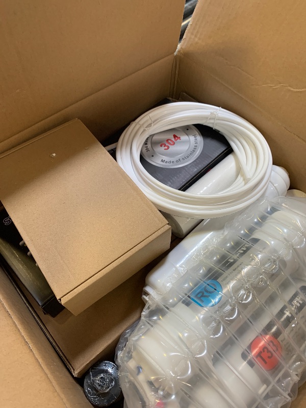 Photo 1 of FS-TFC 5-Stage Reverse Osmosis Water Filtration System 100GPD Fast Flow Plus Extra 4 Filter for Free (FS-RO-100G-A)