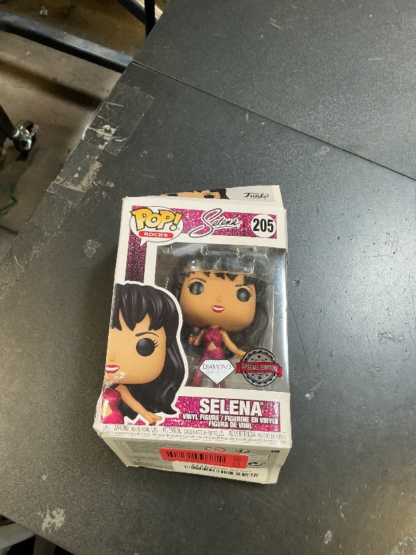 Photo 1 of Funko Pop! Rocks: Selena (Burgundy Outfit)