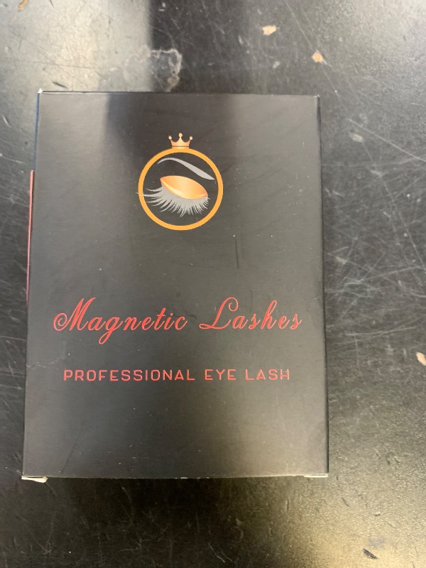 Photo 1 of Magnetic Eyelashes With Applicator, Natural-looking, No Adhesive, No Eyeliner, Soft Comfortable Magnetic Lashes, Easy to Wear, Reusable (1Pair Eyelashes)