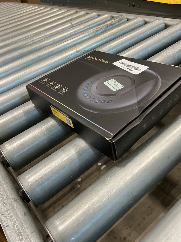 Photo 1 of [NONFUNCTIONAL] ARAFUNA Portable CD Player Bluetooth with FM Radio, 2000mAh Rechargeable