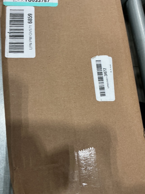 Photo 1 of *See Clerk Notes*Chapin 1-Gallon Pump Sprayer