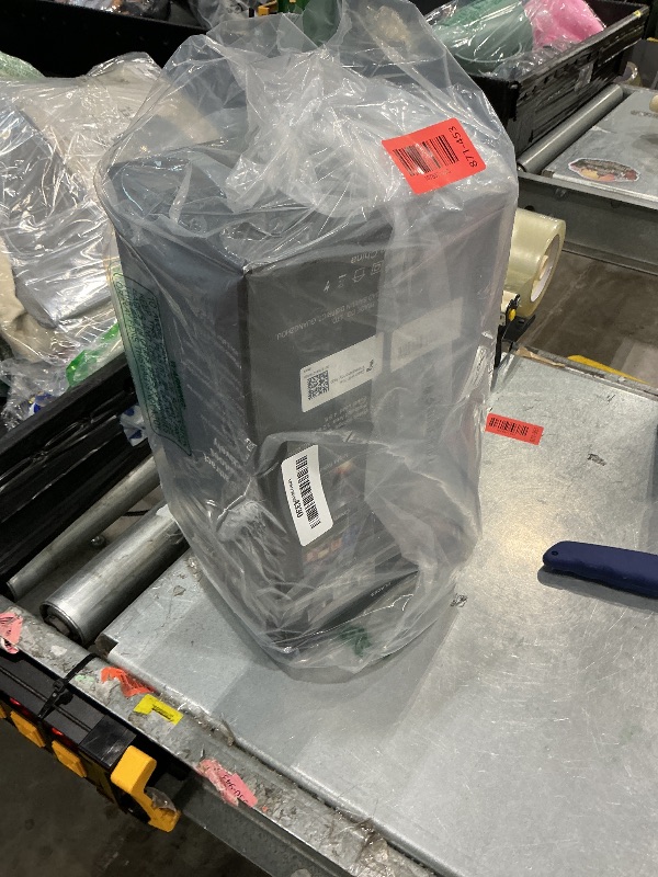 Photo 1 of [Defective] Bug Zapper Outdoor, 4200V Electric Mosquito Zapper, Bug Zapper Outdoor, Fly Traps, Fly Zapper, Mosquito Killer Indoor 3 Prong Plug, 90-130V, ABS Plastic Outer