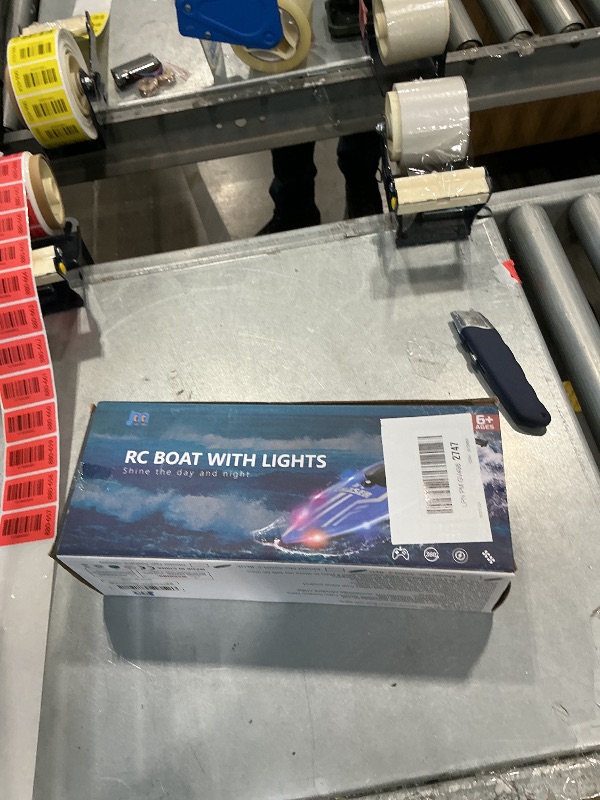 Photo 1 of [Missing Controller] JOI MEW RC Boat for Kids, Red, LED Lights