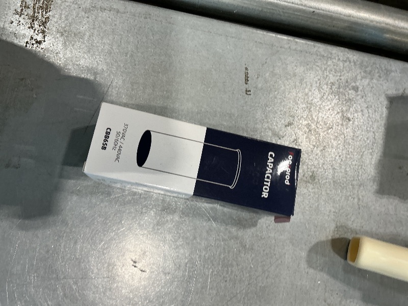 Photo 1 of [UL Recognized] FOCSPROD 40+5 uF 40/5 MFD ±6% 370V/440V CBB65 AC Capacitor, Dual Run Round Capacitor Replacement, 40 5 uF 440 Volt HVAC for AC Unit Fan Motor Start or Heat Pump or Condenser Straight