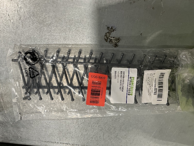 Photo 1 of 00645101 Dishwasher Flip Tine Row Compatible With Bosch Kenmore AP4483269