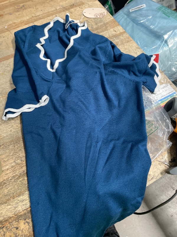 Photo 1 of Women's top L