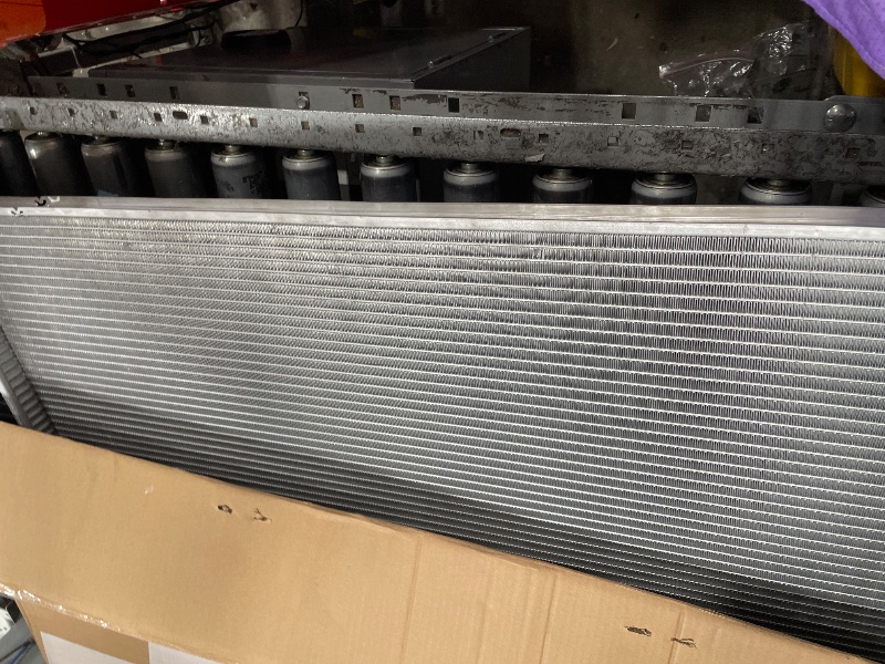 Photo 1 of ***STOCK PHOTO FOR REFERENCE ONLY***Autoexact 2370 Radiator Compatible with Chevy Silverado Suburban GMC Yukon Sierra Tahoe Escalade Hummer H2 4.3L 4.8L 5.3L 6.0L 6.2L Engine Radiator, 34", with TOC & with EOC