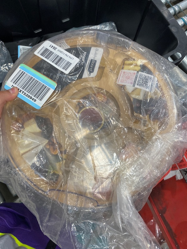 Photo 1 of ***DAMAGED - SEE NOTES/PICTURES***
Small Crack in Cover
Farberware Bamboo Cutting Board with Clear Locking Lid, 14 Inch Round Charcuterie Board with 5 Compartments, Make and Take Serving Tray for Charcuterie, Snacks, Fruits, and Veggies