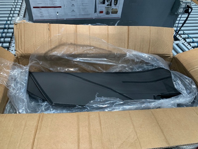 Photo 1 of 11PCS Carbon Fiber Door Sill Protector Model Y Juniper 2025 2026 8Pcs Door Sill Protector and 2Pcs Center Console Anti-Kick Pads and Rear Bumper Guard for Tesla Model Y Juniper Accessories