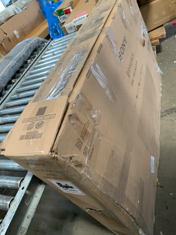 Photo 1 of ***TRUCK PICKUP ONLY*** LG 65-Inch Class OLED evo AI 4K C6 Series Smart TV w/Dolby Atmos, Dolby Vision, HDR10, AI Super Upscaling 4K, Filmmaker Mode, Wow Orchestra, Compatible with Alexa (OLED65C6PUA, 2026)