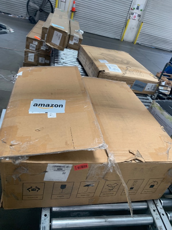 View 3 of ***MISSING PARTS / PARTS ONLY ***
Aspligo 12V RV Air Conditioner 9000BTU 12v Rooftop rv air conditioner with heat 12 volt ac Unit Fit for Truck Motorhome Trailer Electric Parking ac Fuel Saving Fast Cooling White