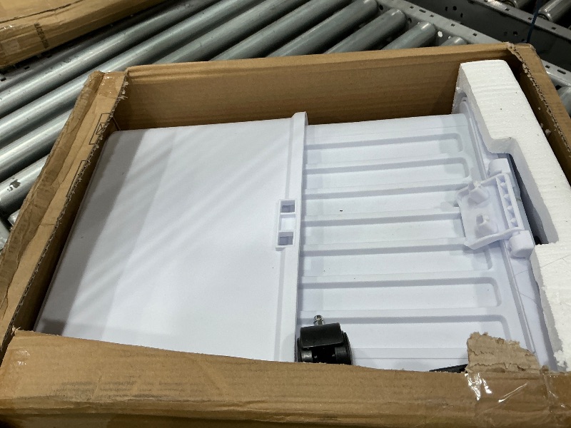 Photo 1 of ****PARTS ONLY , MISSING ACCESSORIES ***** Cslmas Portable Air Conditioners
