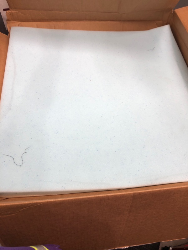 Photo 1 of **SEE CLERK NOTES** Tri Folding Mattress Single Size - Memory Foam Tri-fold Mattres, Handle & Non-Slip Bottom, Portable Foldable Sofa Bed Floor Chair for Travel RV Camping Guest Yoga - 4 Inch, 75"x25"x4"LPNPMGM5791245