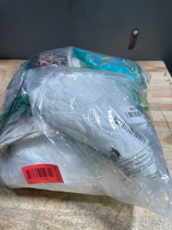 Photo 1 of ** SOLD AS IS BUNDLE OF MISCELLANEOUS AND SORTED GOODS **