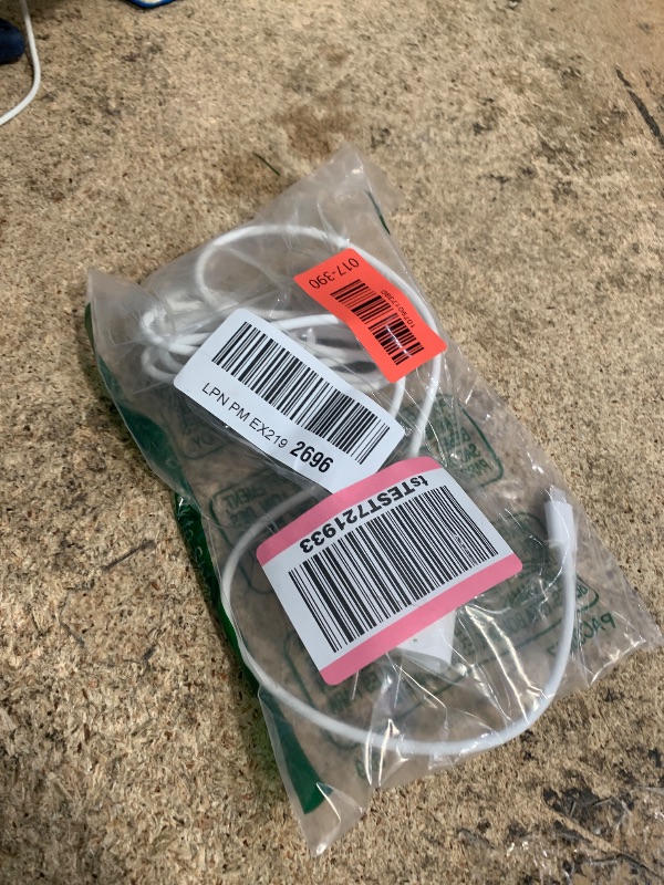 Photo 1 of ** missing 1 **
iPhone 17 16 15 Charger Fast Charging,2Pack 20W Apple iPad USB C Wall Chrager Block with 6FT USB C to C Cable for iPhone 17/Pro/Pro Max/17 Air/ 16/16 Pro/16 Pro Max/15/Plus/Pro/Pro Max (White)