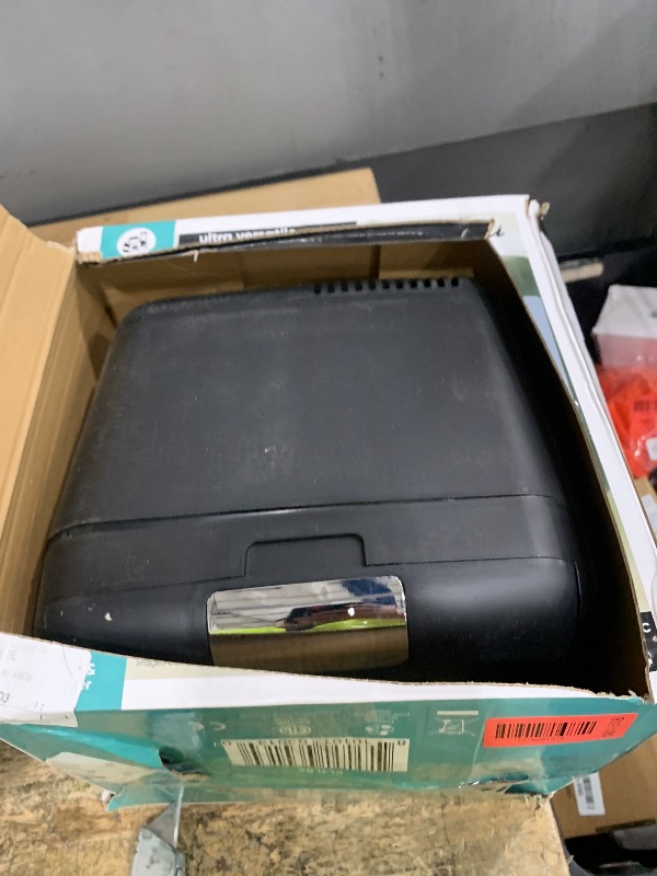 View 3 of ***MISSING PARTS***
Cooluli Classic 4L Cooler/Warmer Mini Fridge