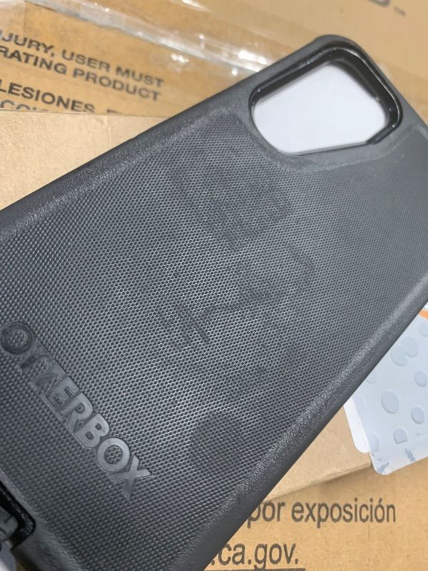 View 3 of ***MINOR DAMAGE***OtterBox Defender Series Case for Samsung Galaxy S25+/S24+ - Black