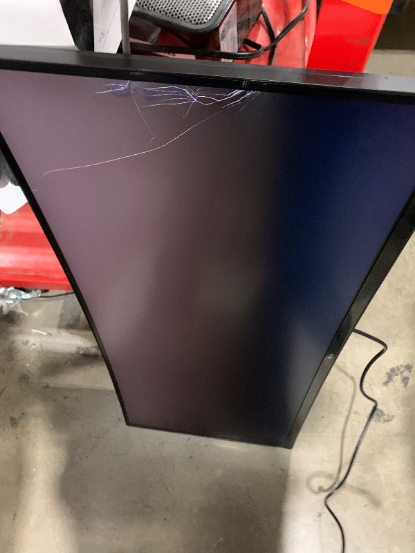 View 4 of **Broken** LG 34-inch UltraWide WQHD Curved IPS Monitor